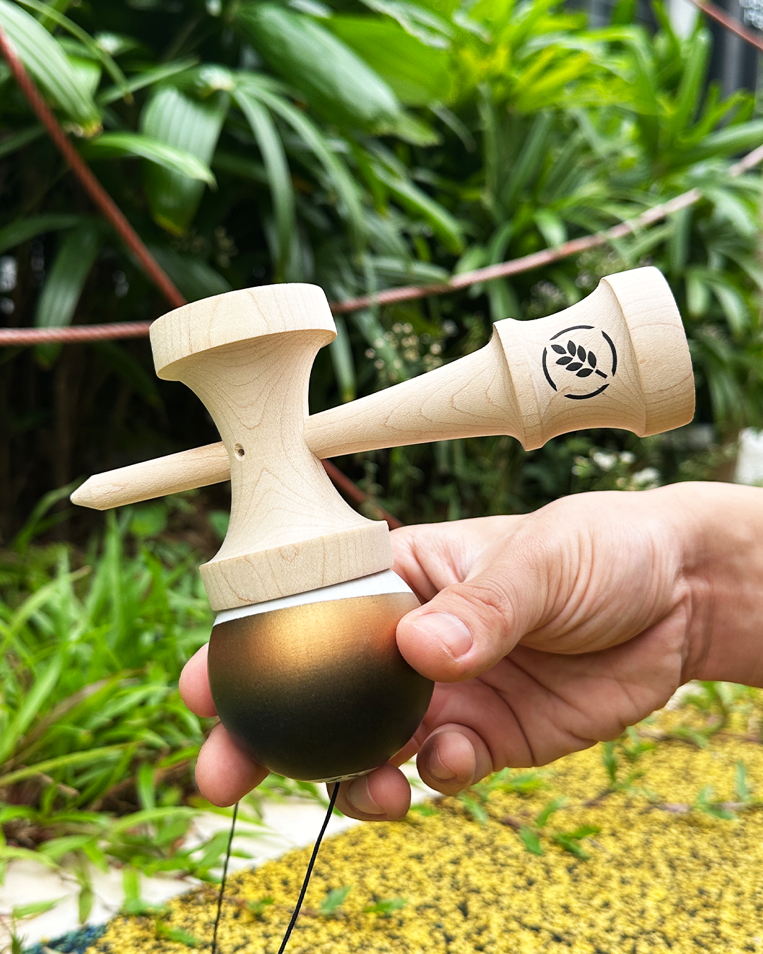 Full Moon: Dawn - Trinity Shape (Higgs Premium Paint)